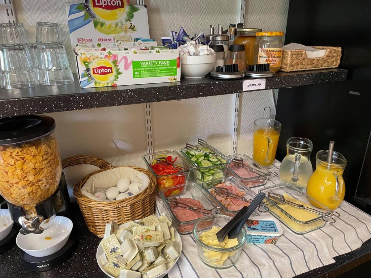 Bralanda Hotell Och Vandrarhem Bagian luar foto