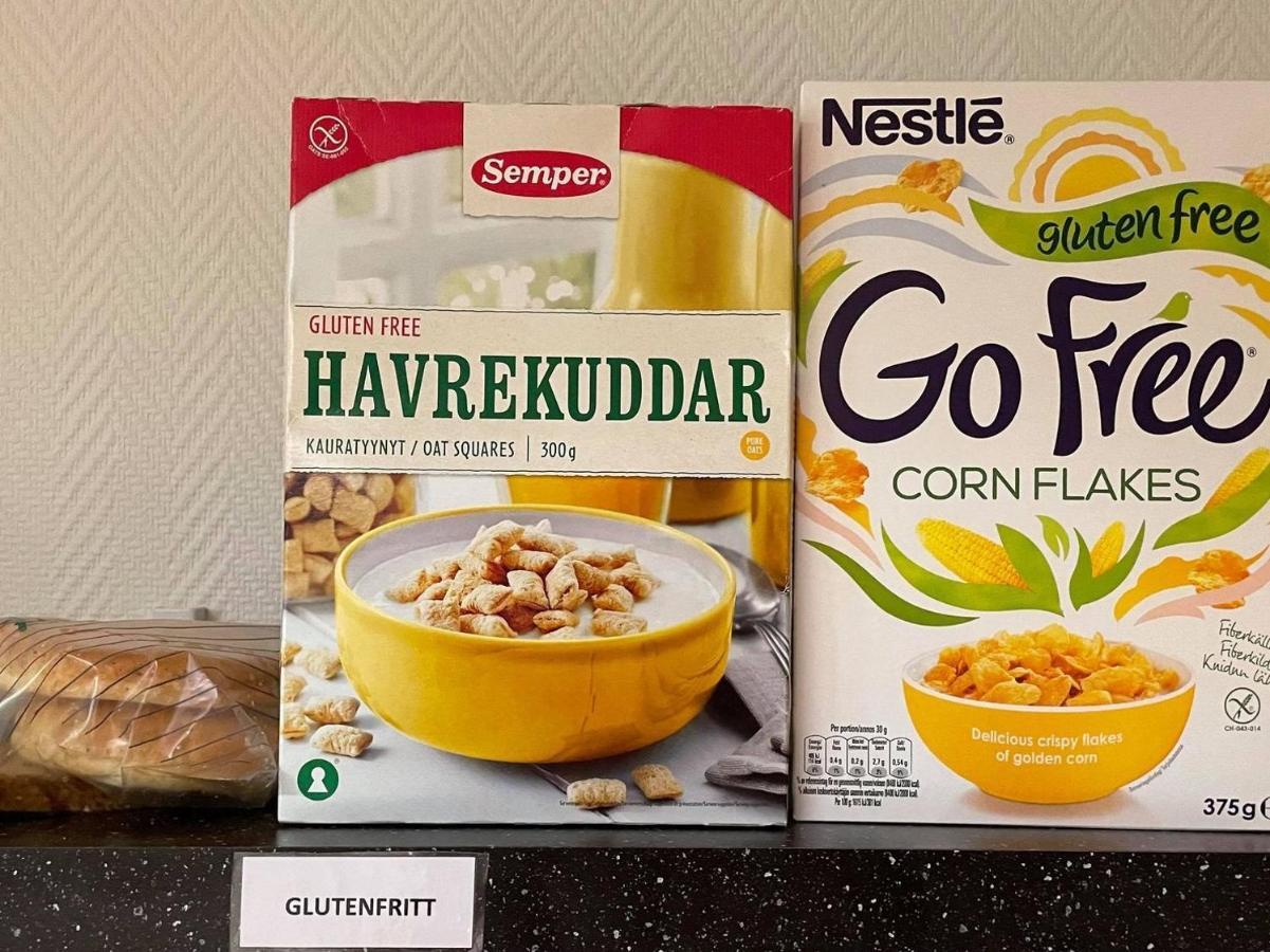 Bralanda Hotell Och Vandrarhem Bagian luar foto