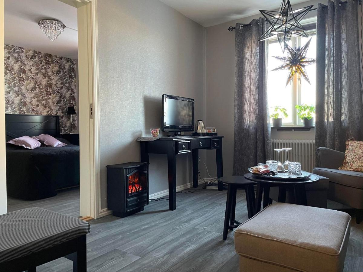 Bralanda Hotell Och Vandrarhem Bagian luar foto