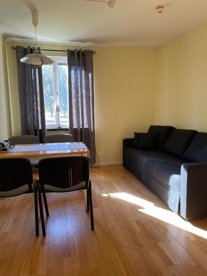 Bralanda Hotell Och Vandrarhem Bagian luar foto