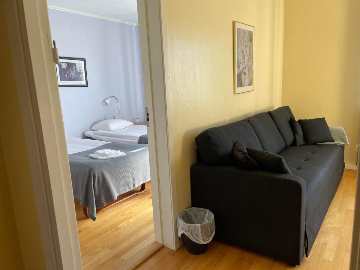 Bralanda Hotell Och Vandrarhem Bagian luar foto