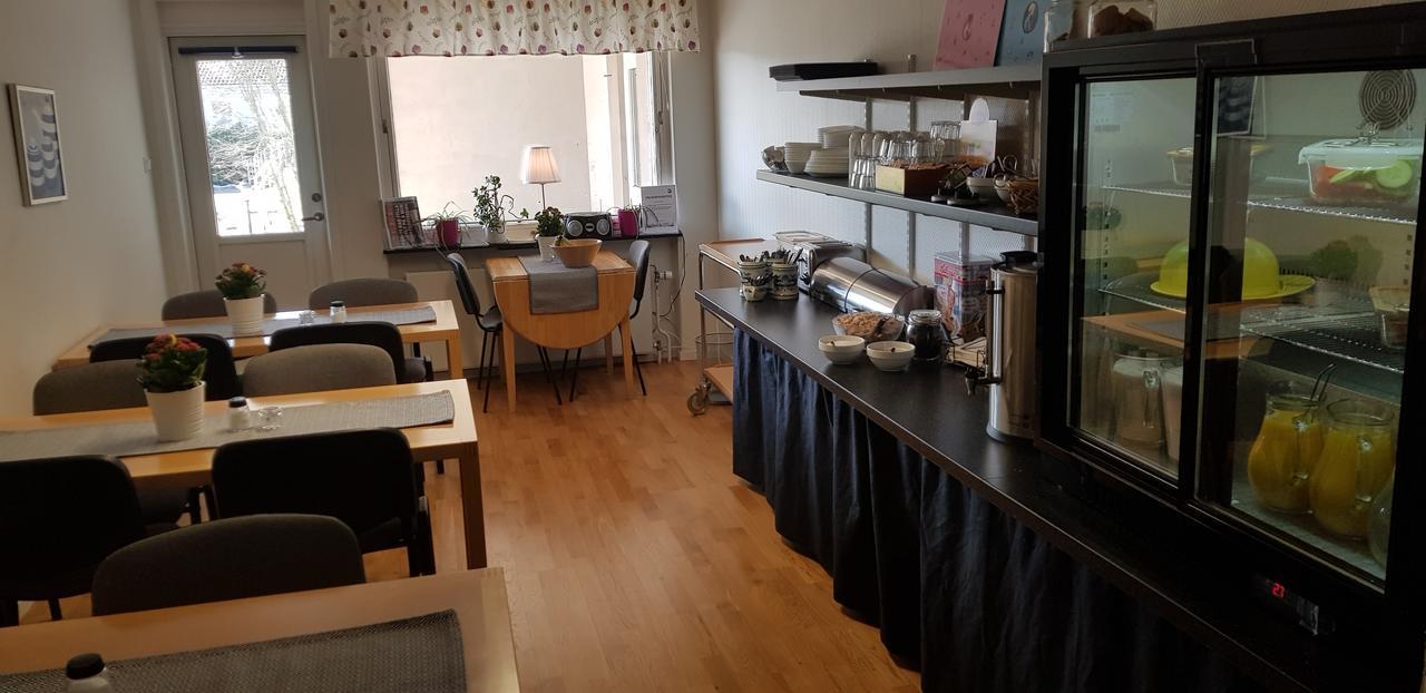 Bralanda Hotell Och Vandrarhem Bagian luar foto