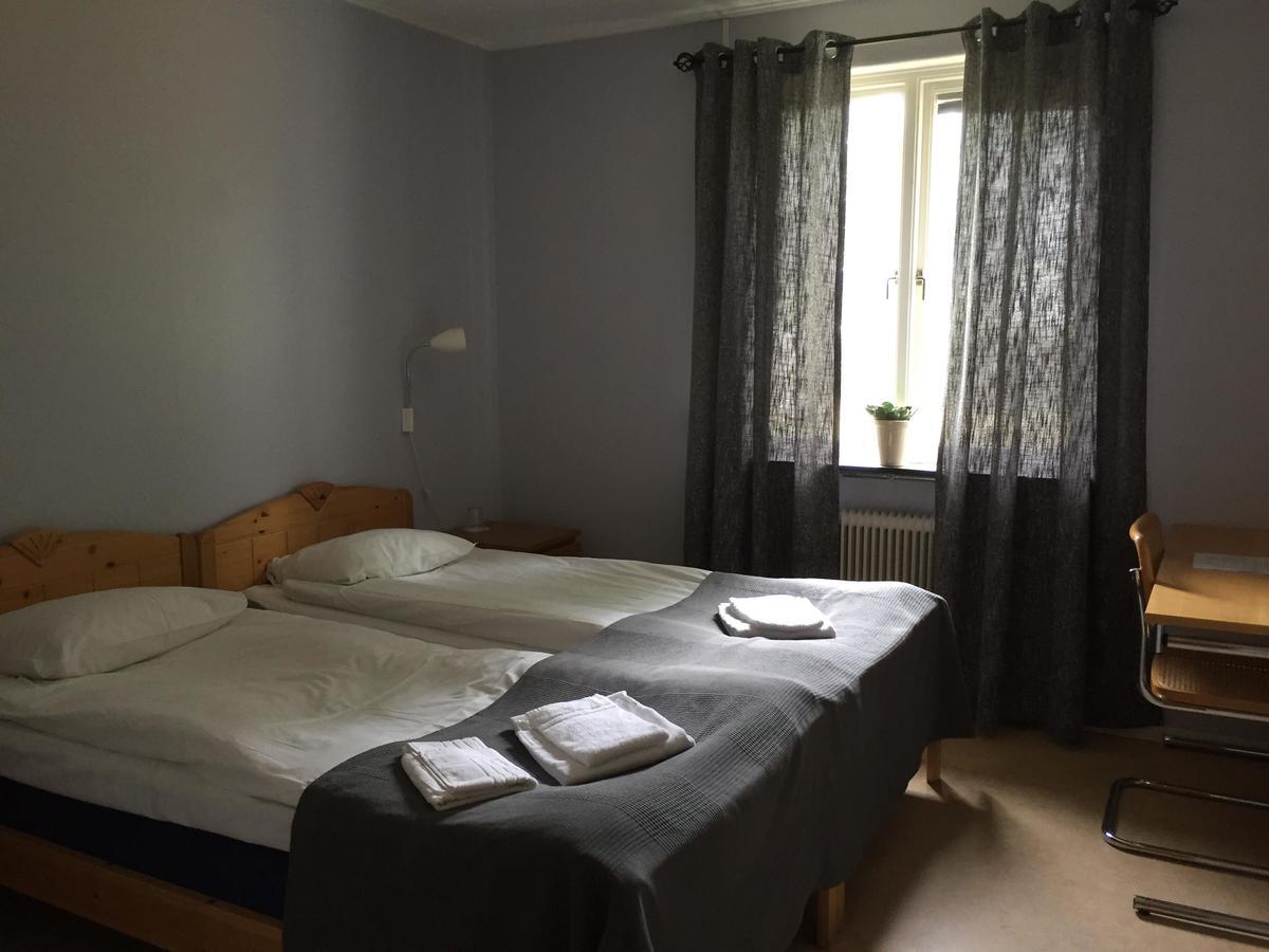 Bralanda Hotell Och Vandrarhem Bagian luar foto