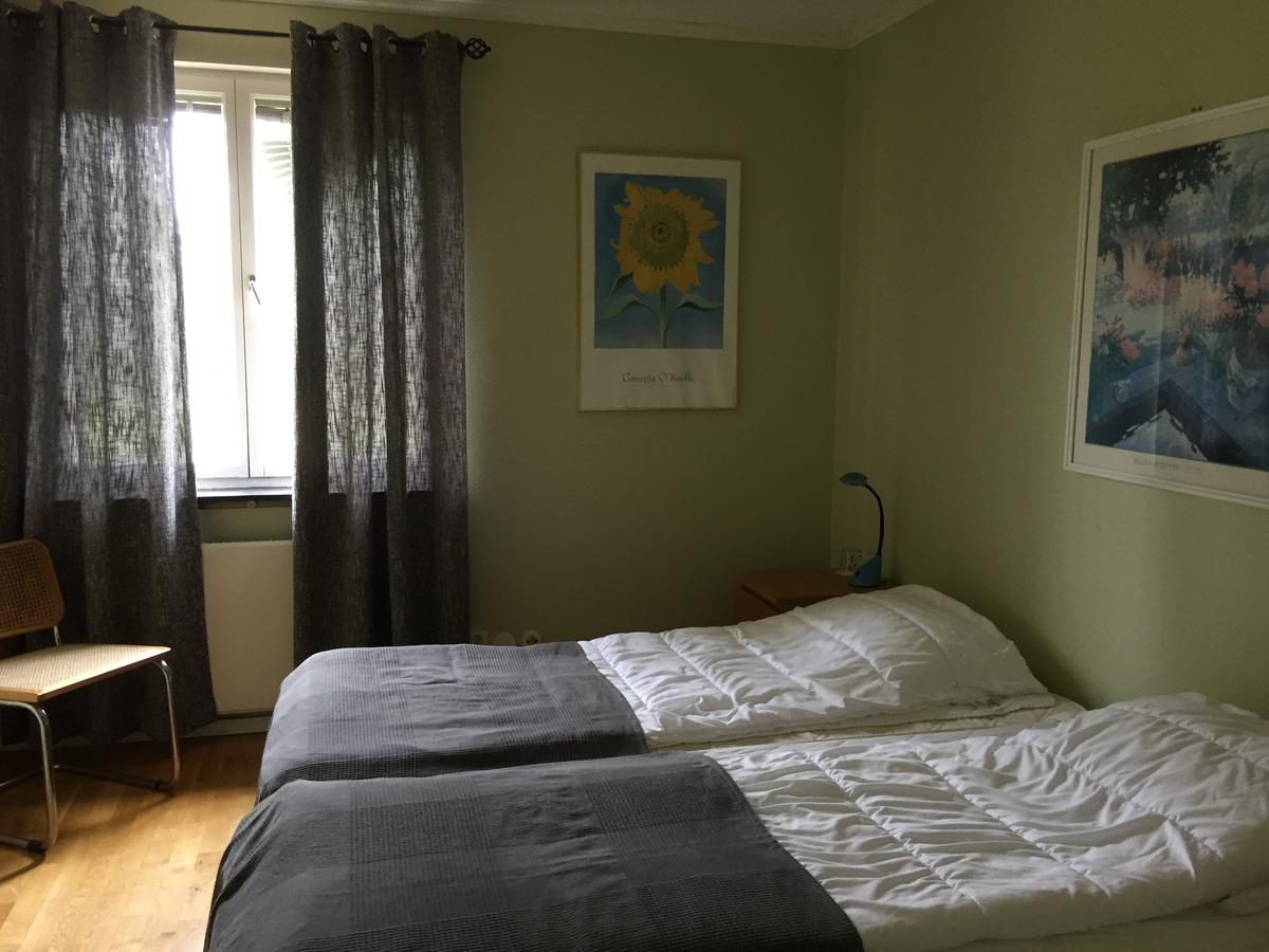 Bralanda Hotell Och Vandrarhem Bagian luar foto